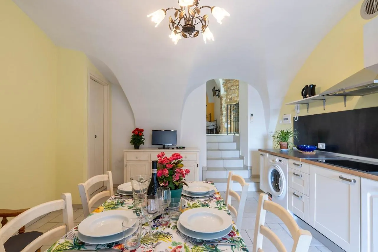 Agriturismo Il Vecchio Mulino Terzorio 0*,