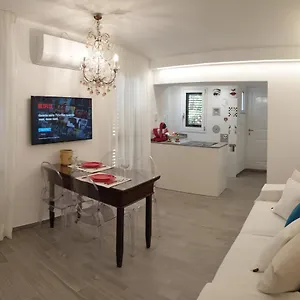 la-bouganville-taormina.taorminaitalyhotels.com/